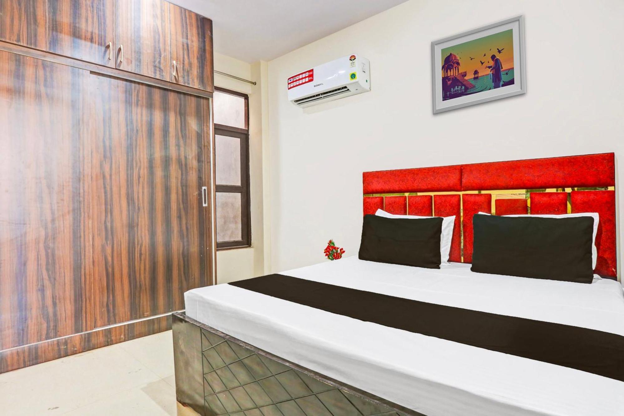 Hotel O Redbull Inn グルガウン エクステリア 写真